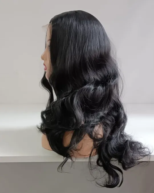 Peluca mini lace ondulada negra — foto 2